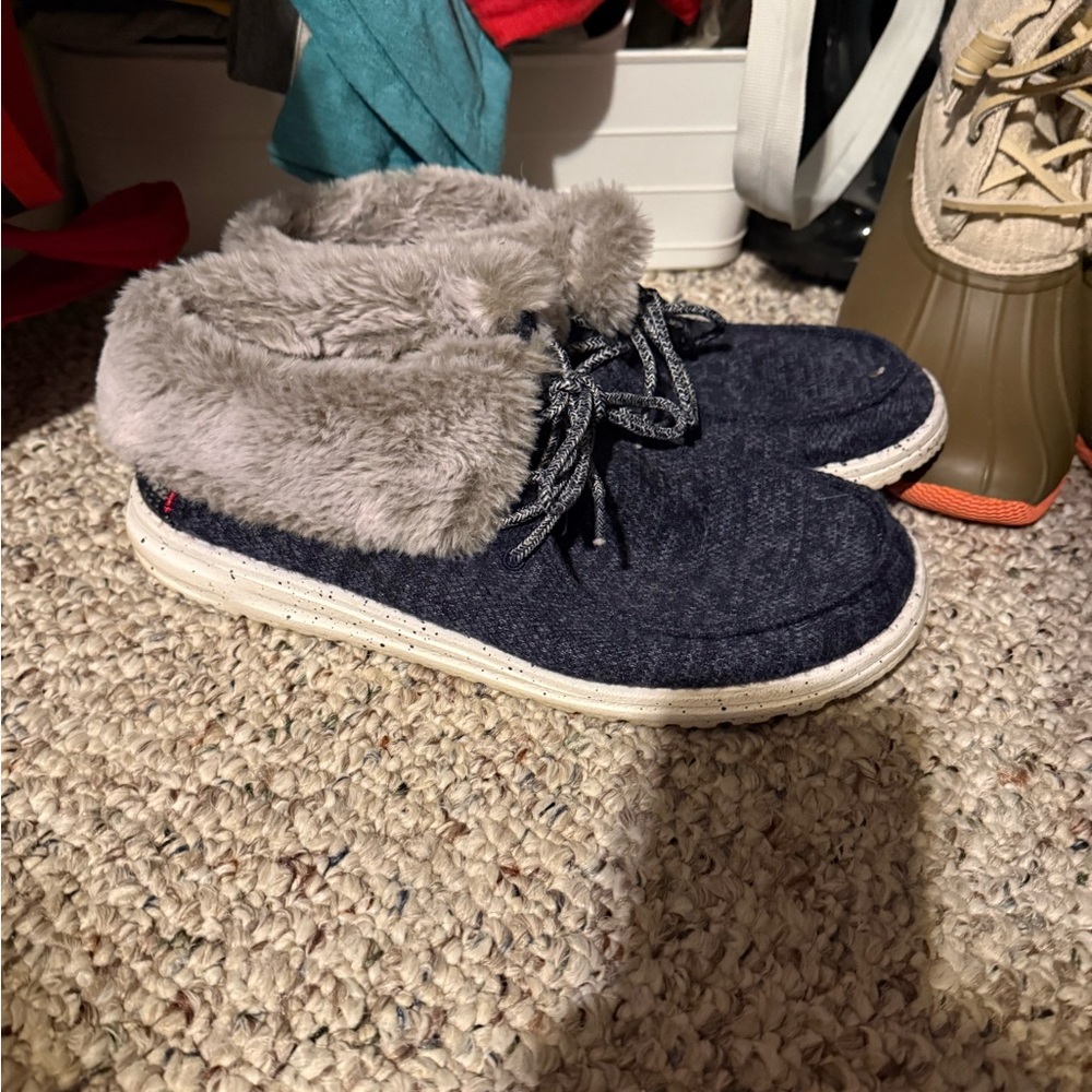 Hey Dude Navy Ankle Boots with Gray Fur Lining